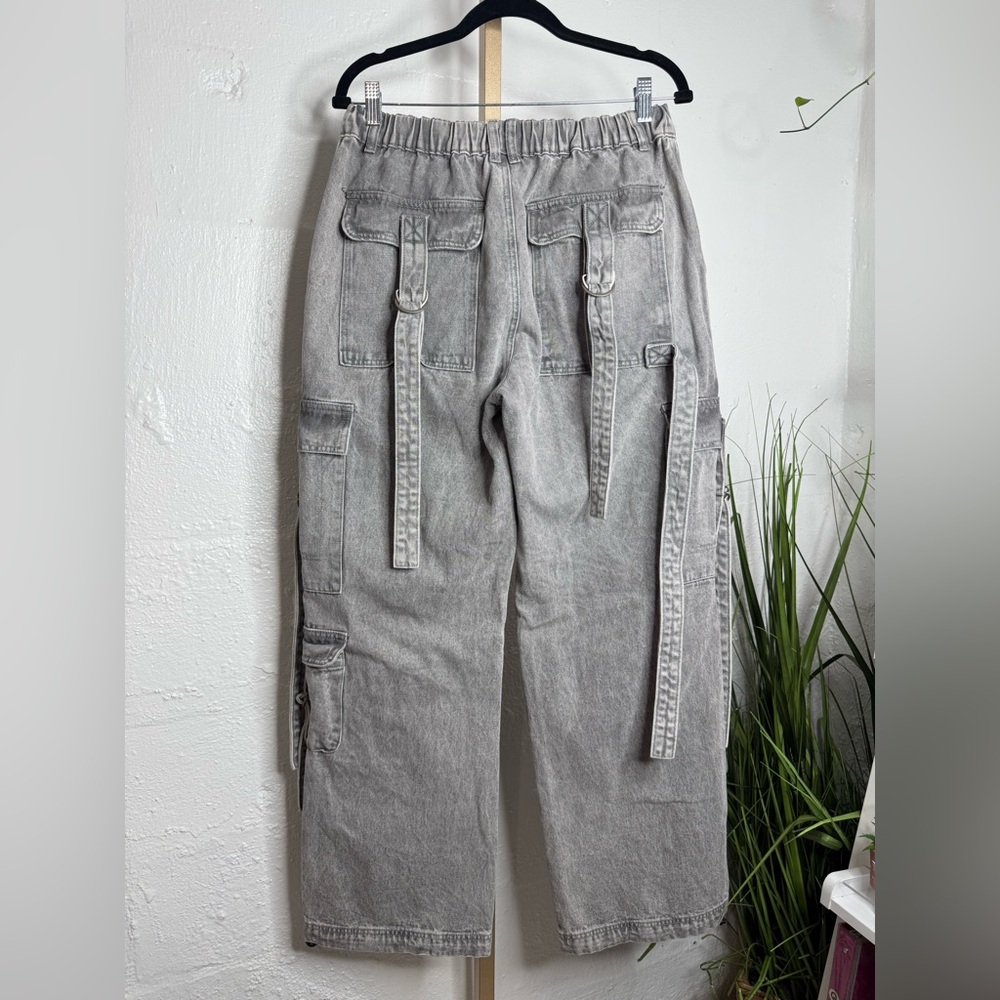 J for Justify | Gray Washed Cargo Pants – Women’s Junior Size 11 - Picture 5 of 5